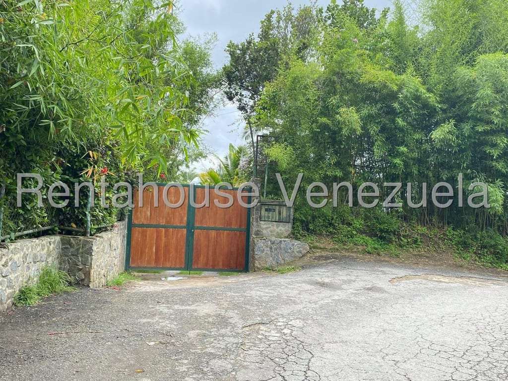 House in Sabaneta, Caracas - 1