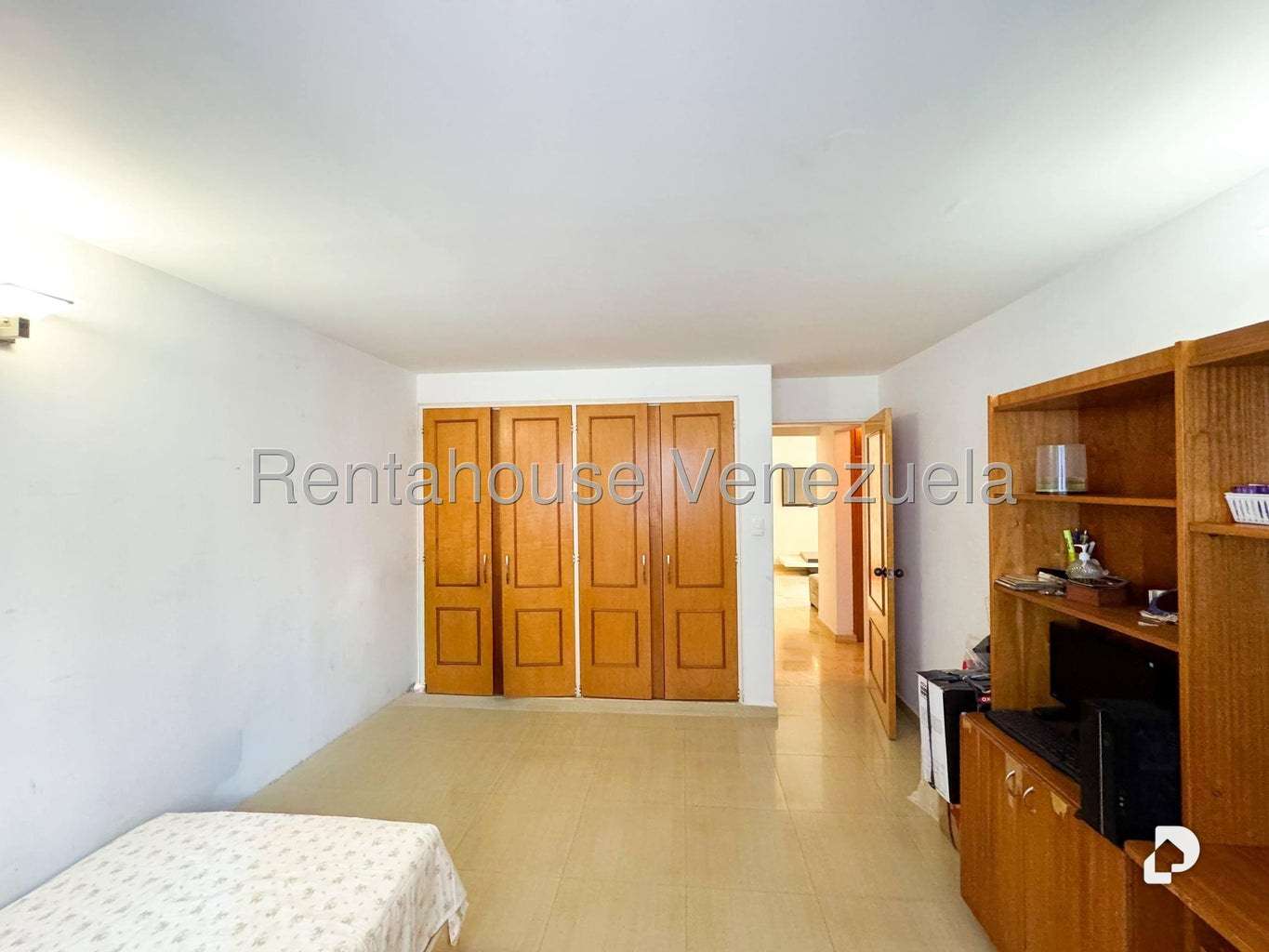 Apartamento en Colinas de La Tahona, Caracas – 30