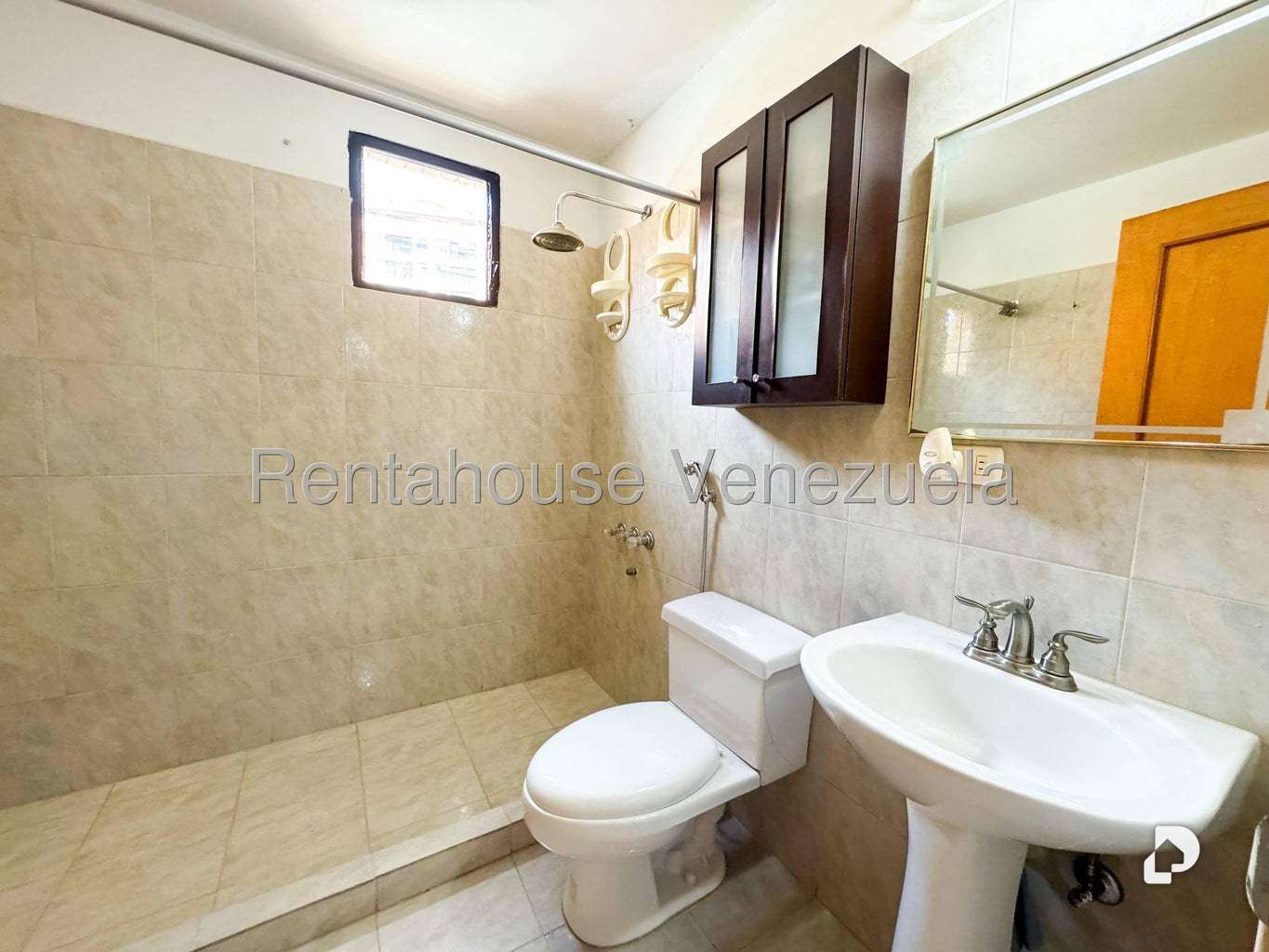 Apartamento en Colinas de La Tahona, Caracas – 25