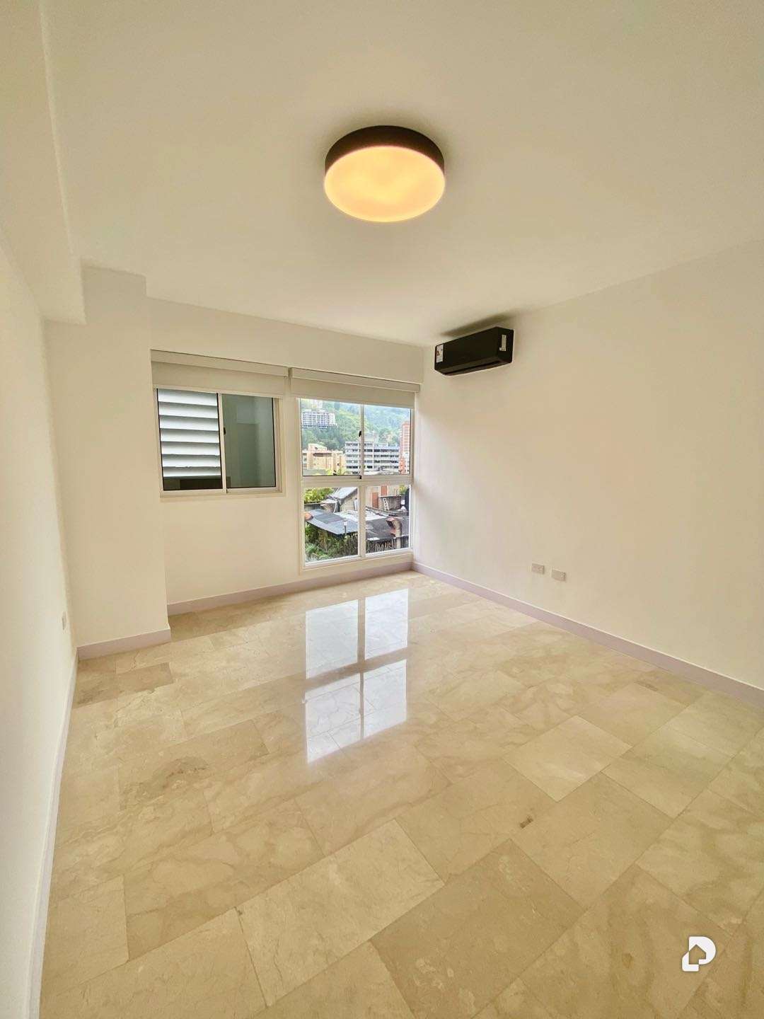 Apartamento en La Boyera, Caracas – 22