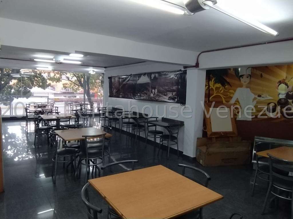 Local comercial en Los Chaguaramos, Caracas