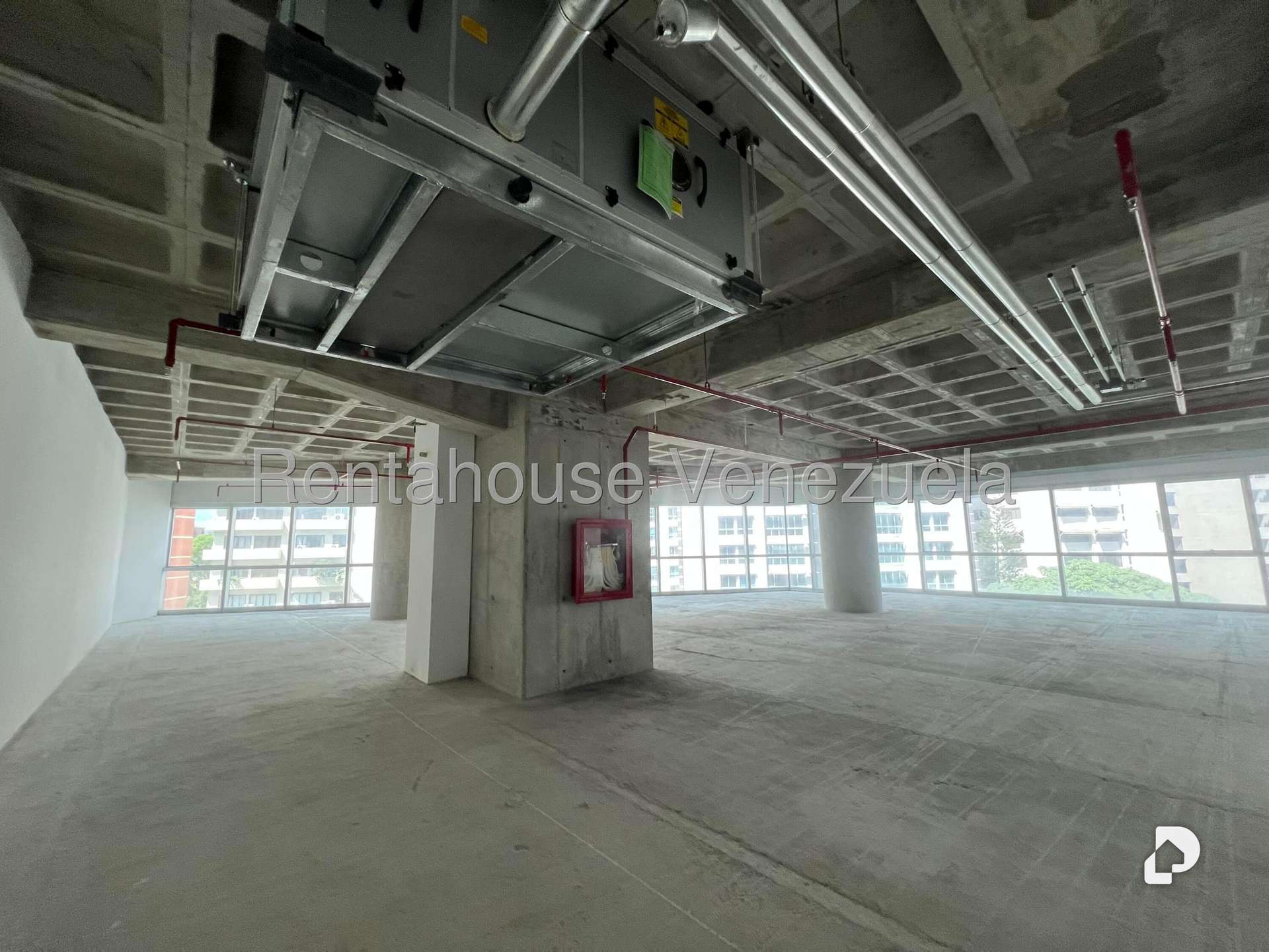 Local comercial en Campo Alegre, Caracas – 4