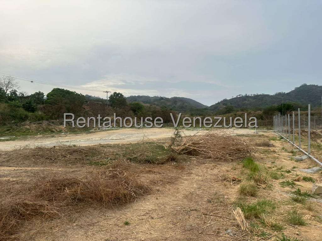 Terreno en Guatire - 1