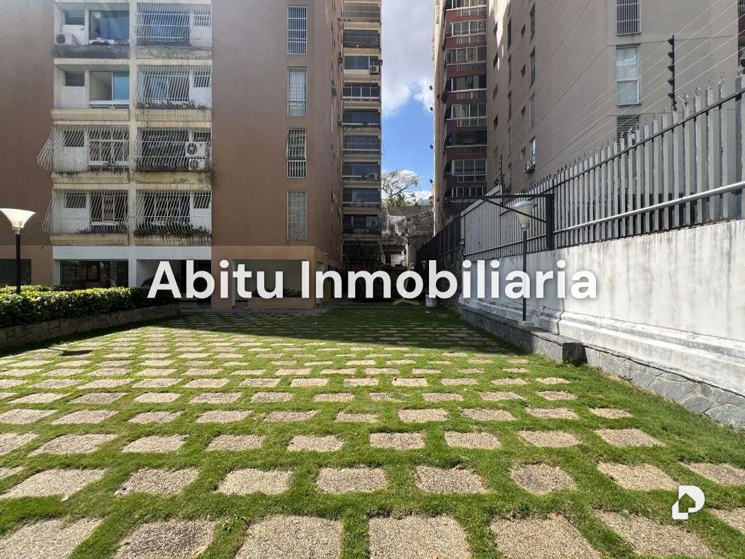 Apartment in Santa Fe Sur, Caracas – 28