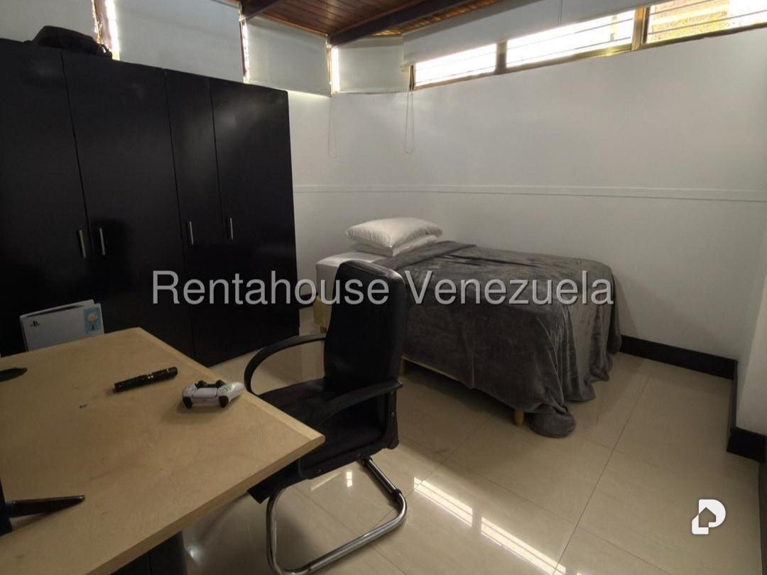 Apartamento en La Boyera, Caracas – 2