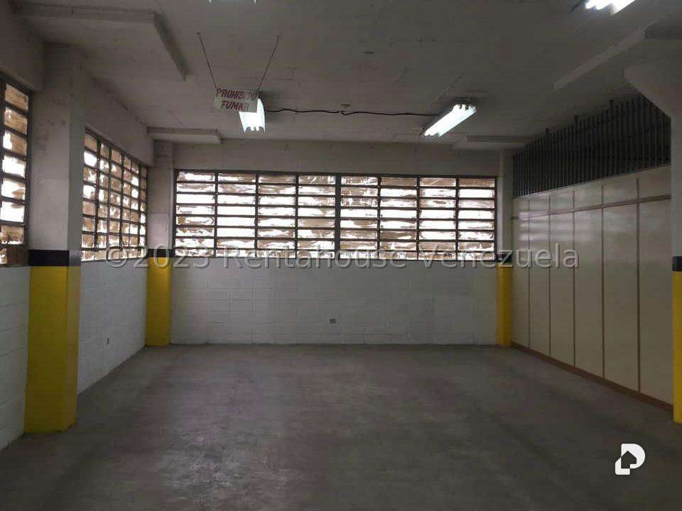 Galpón en Ruiz Pineda, Caracas – 19