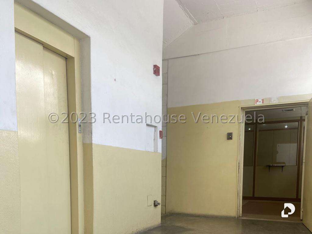 Galpón en Ruiz Pineda, Caracas – 2