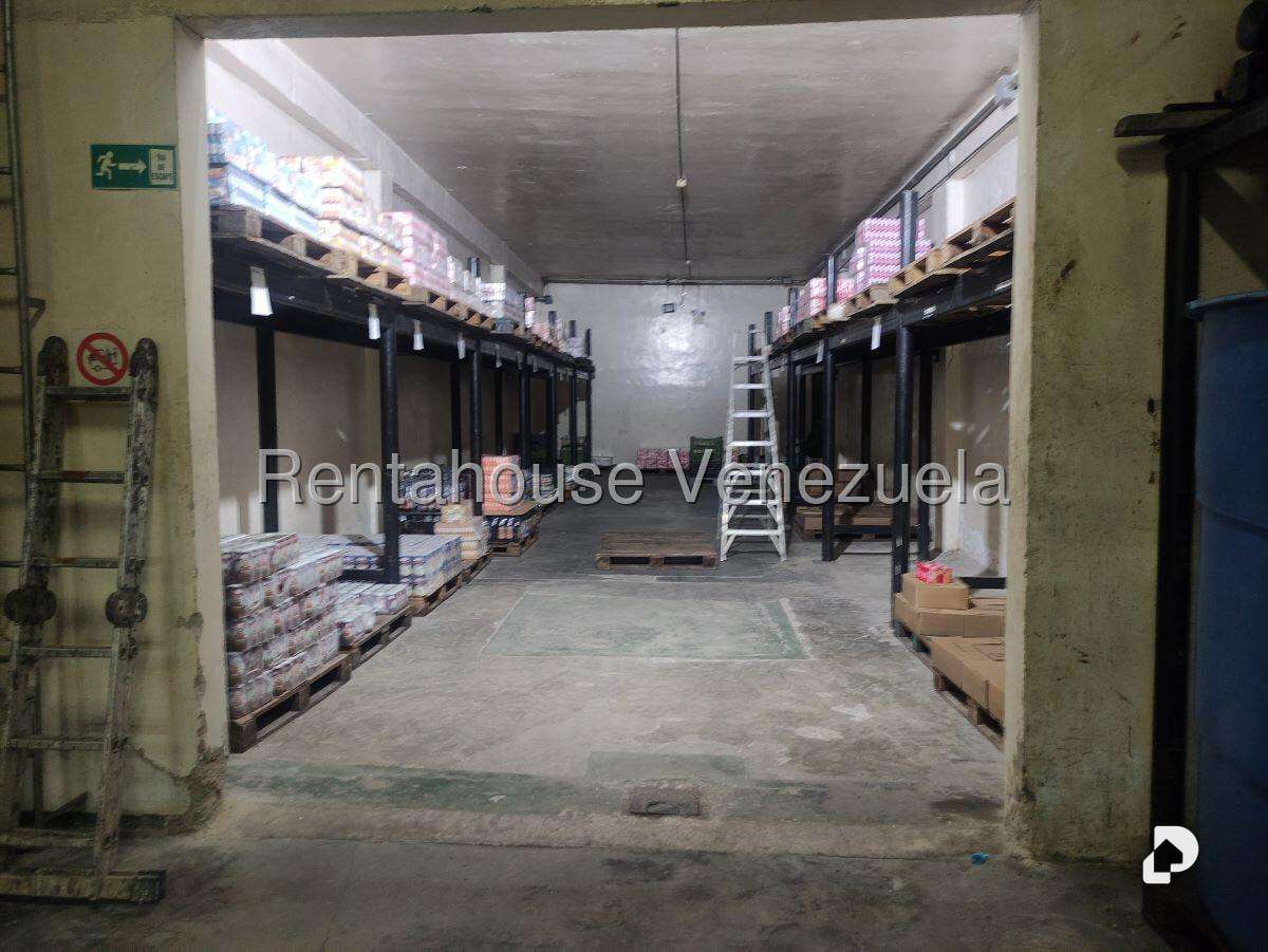 Edificio en Guaicaipuro, Caracas – 28