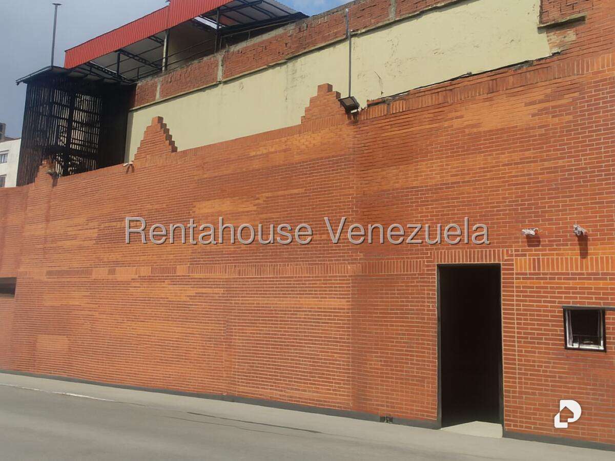 Edificio en Guaicaipuro, Caracas – 2
