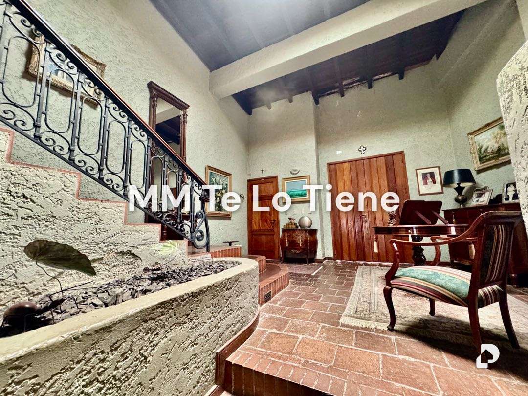 Casa en Alto Hatillo, Caracas – 18