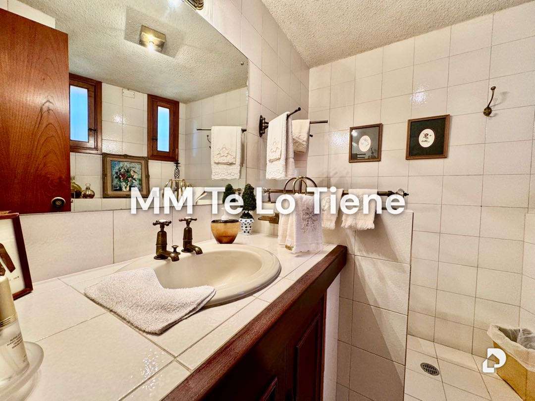 Casa en Alto Hatillo, Caracas – 19