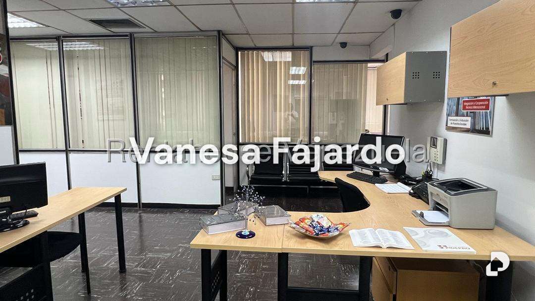 Oficina en Parroquia La Candelaria, Caracas – 3