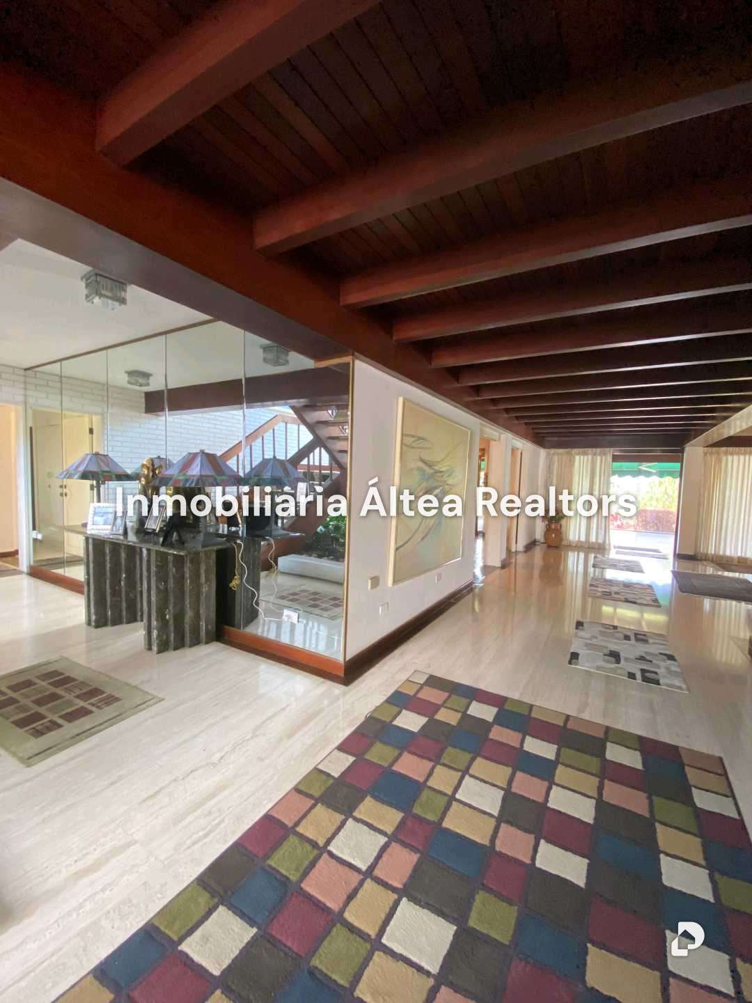Casa en La Lagunita, Caracas – 6
