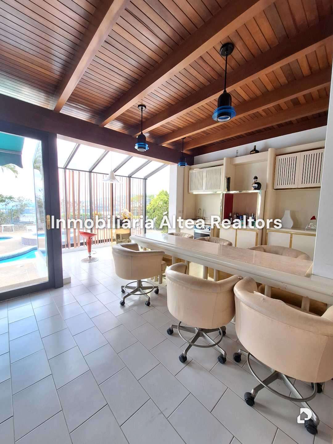 Casa en La Lagunita, Caracas – 24