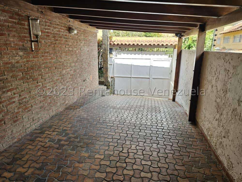 Casa en La Lagunita Country Club, Caracas