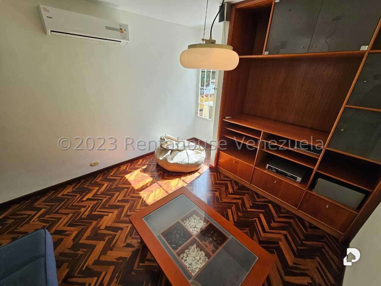 Casa en La Lagunita Country Club, Caracas – 16