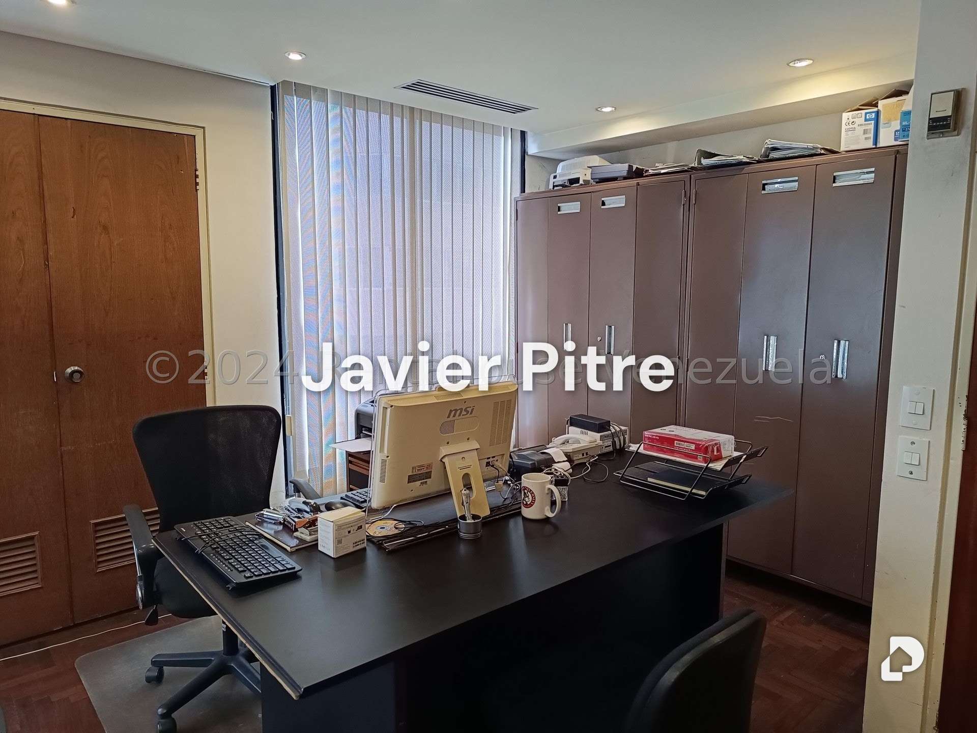 Oficina en Sabana Grande, Caracas – 11