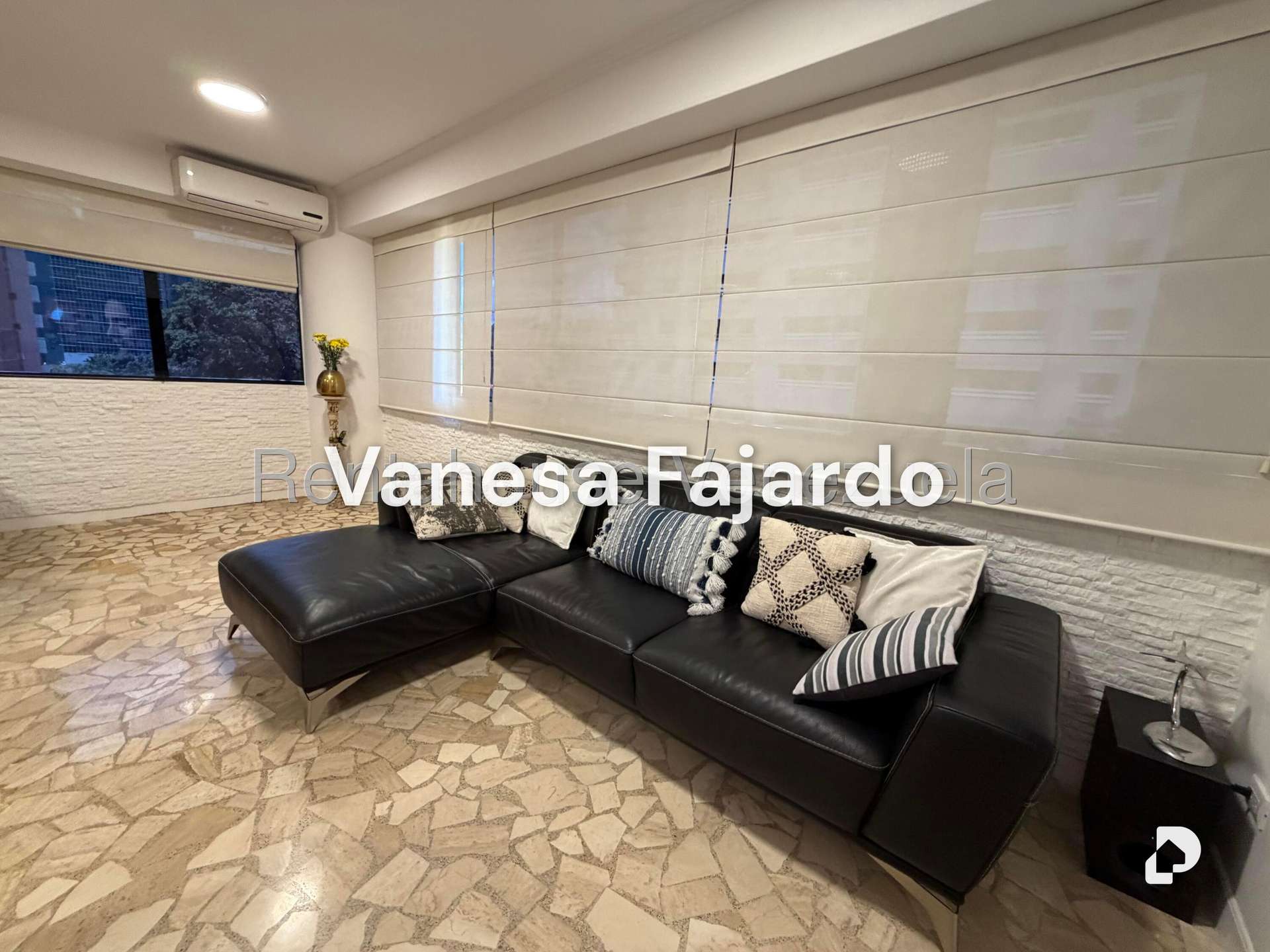 Apartamento en El Rosal, Caracas – 2