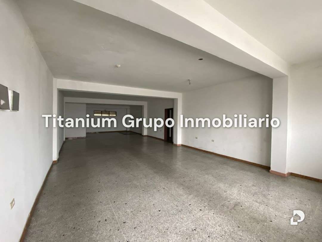 Local comercial en Lisandro Alvarado, Valencia – 3