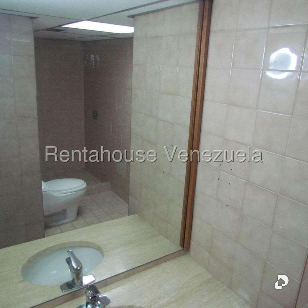 Local comercial en San Bernardino, Caracas – 27