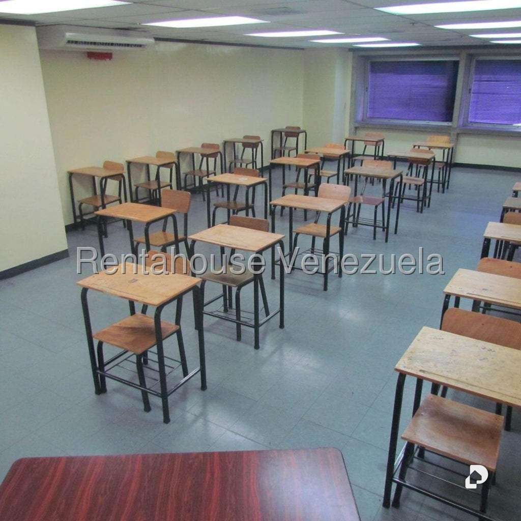 Local comercial en San Bernardino, Caracas – 13
