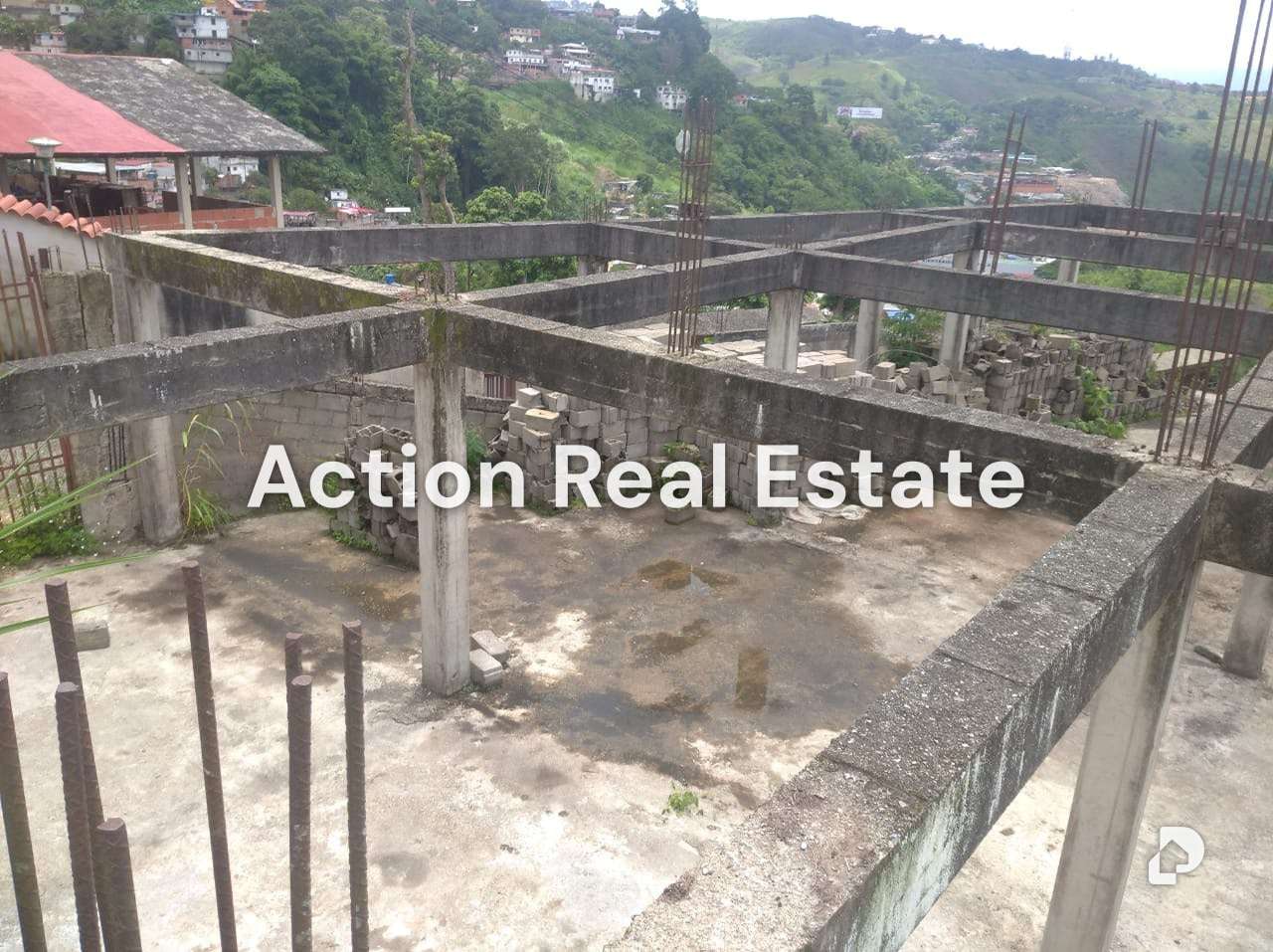 Terreno en Hoyo de la Puerta, Caracas – 6