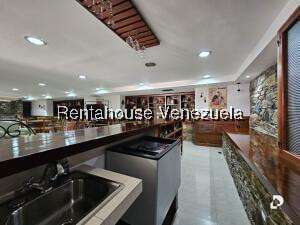 Casa en Cumbres de Curumo, Caracas – 62