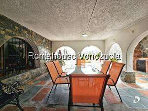 Casa en Cumbres de Curumo, Caracas – 89