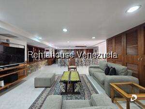 Casa en Cumbres de Curumo, Caracas – 67
