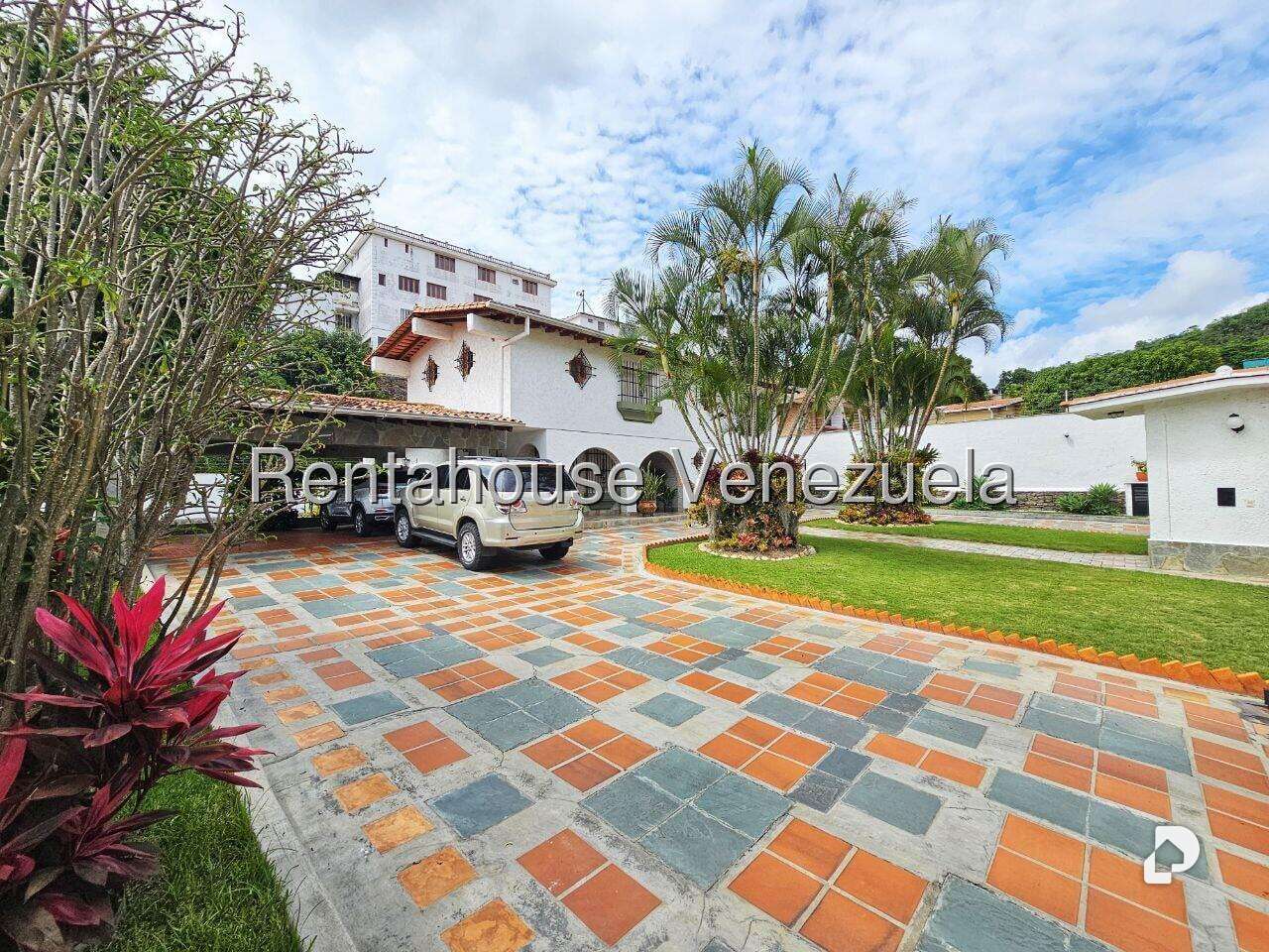 Casa en Cumbres de Curumo, Caracas – 7