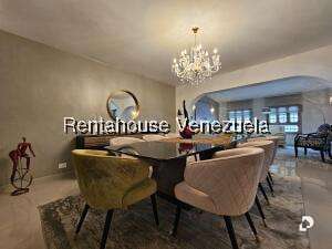 Casa en Cumbres de Curumo, Caracas – 22