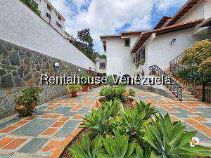 Casa en Cumbres de Curumo, Caracas – 78