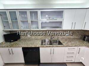 Casa en Cumbres de Curumo, Caracas – 40
