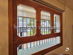 Casa en Cumbres de Curumo, Caracas – 23
