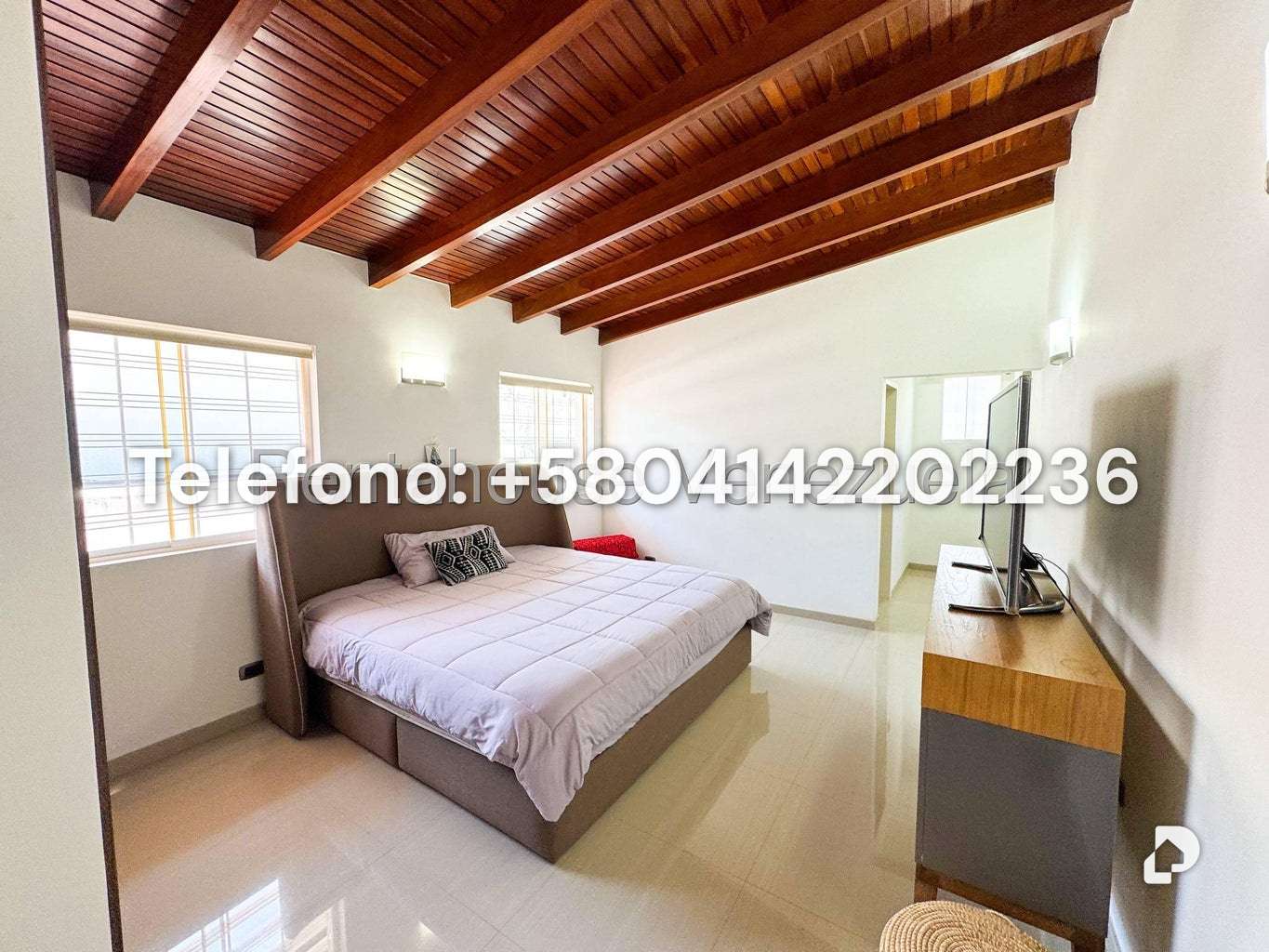 Casa en Prados del Este, Caracas – 53