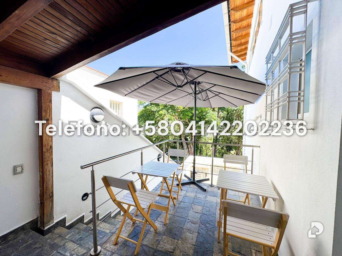 Casa en Prados del Este, Caracas – 73