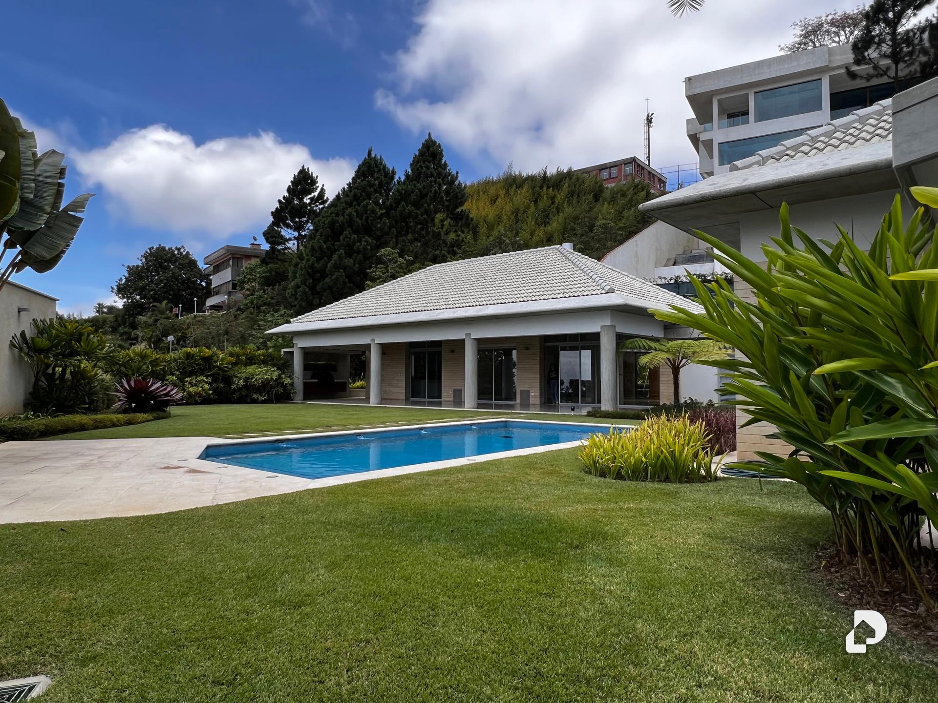 Casa en La Lagunita, Caracas – 4