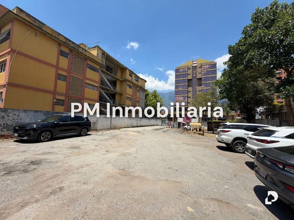 Terreno en Las Mercedes, Caracas – 5