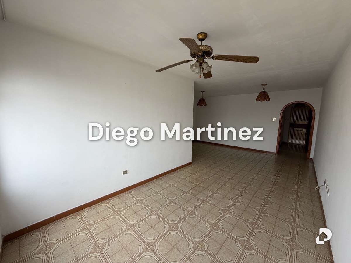 Apartamento en Parroquia Urbana San José, Valencia – 3