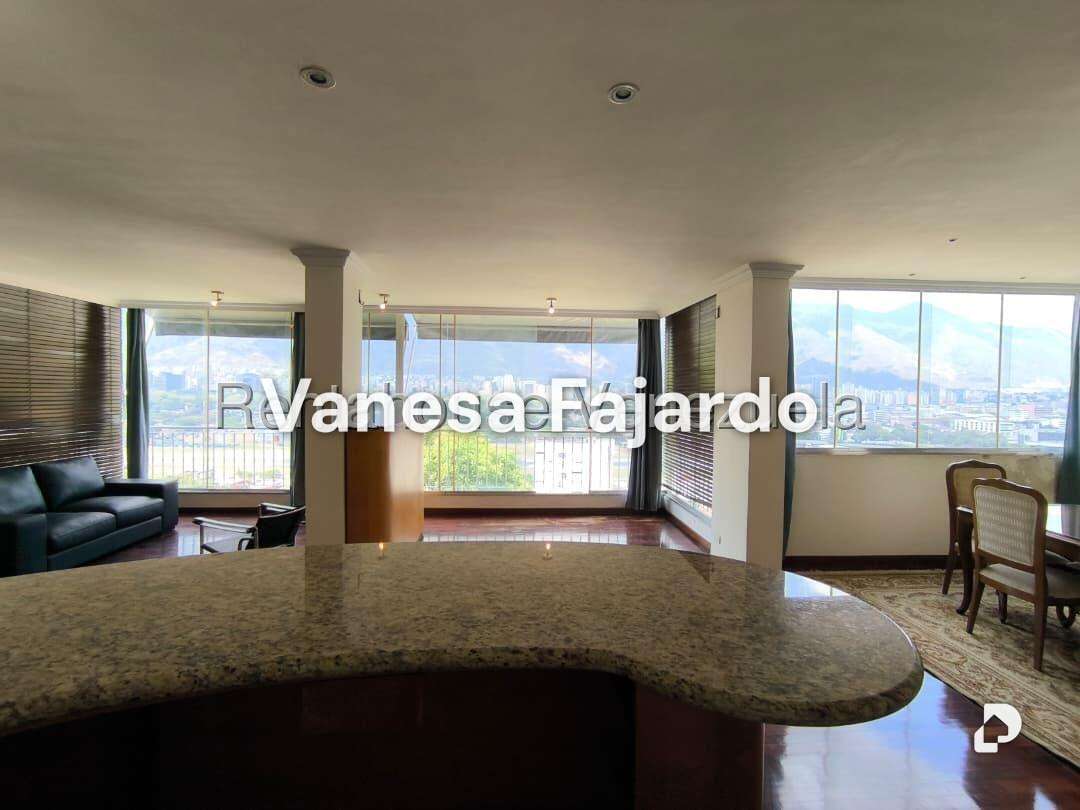 Apartamento en Lomas de Chuao, Caracas – 4