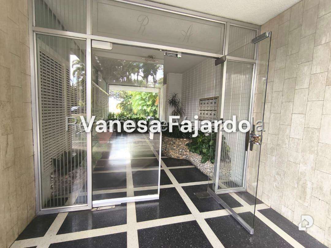 Apartamento en Lomas de Chuao, Caracas – 29