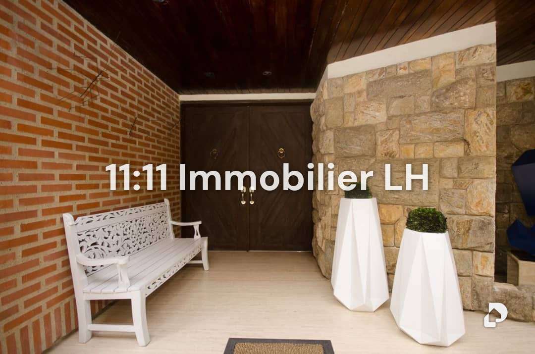 Casa en Alto Hatillo, Caracas – 21