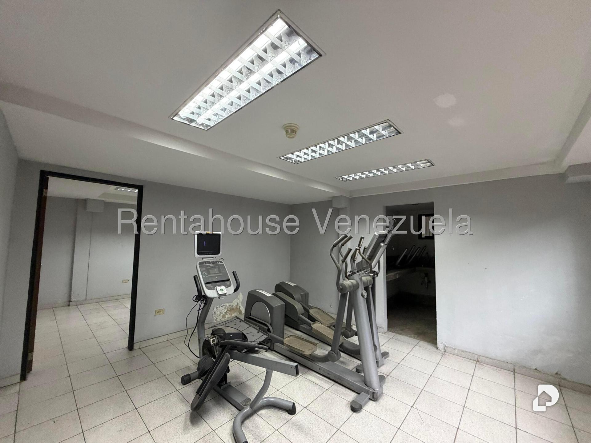Local comercial en Las Acacias, Caracas – 5