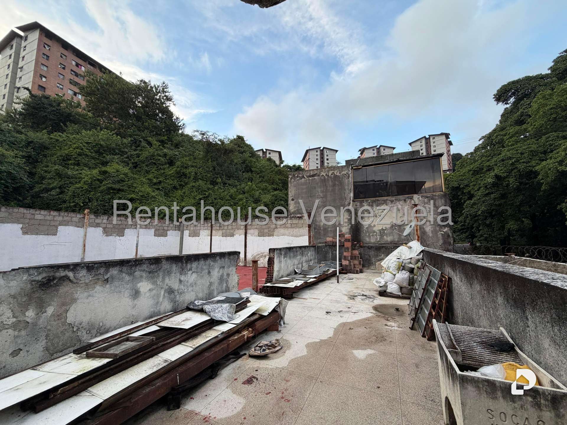 Local comercial en Las Acacias, Caracas – 22