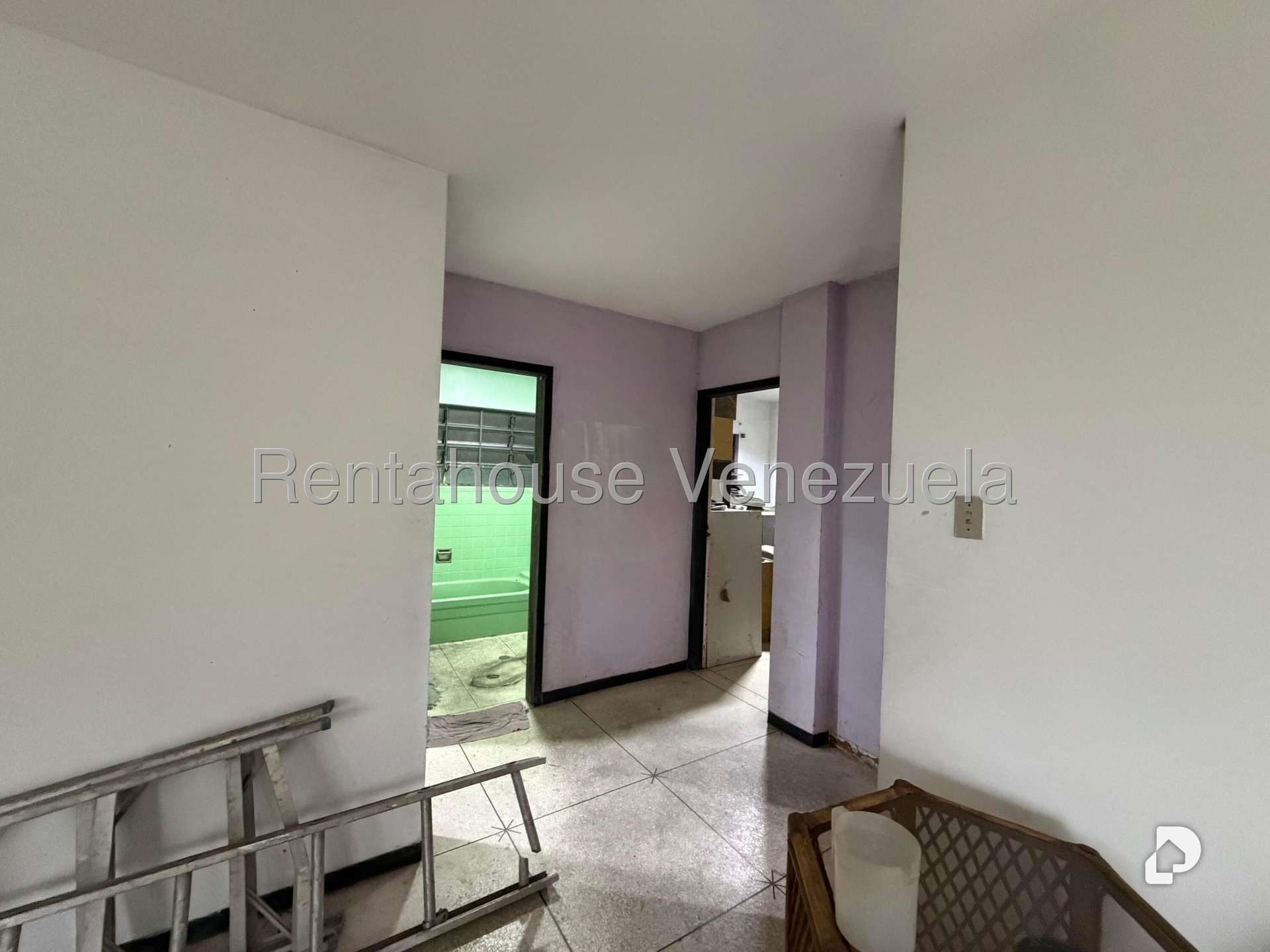 Local comercial en Las Acacias, Caracas – 21
