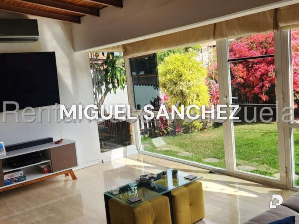 Casa en Alto Prado, Caracas – 3