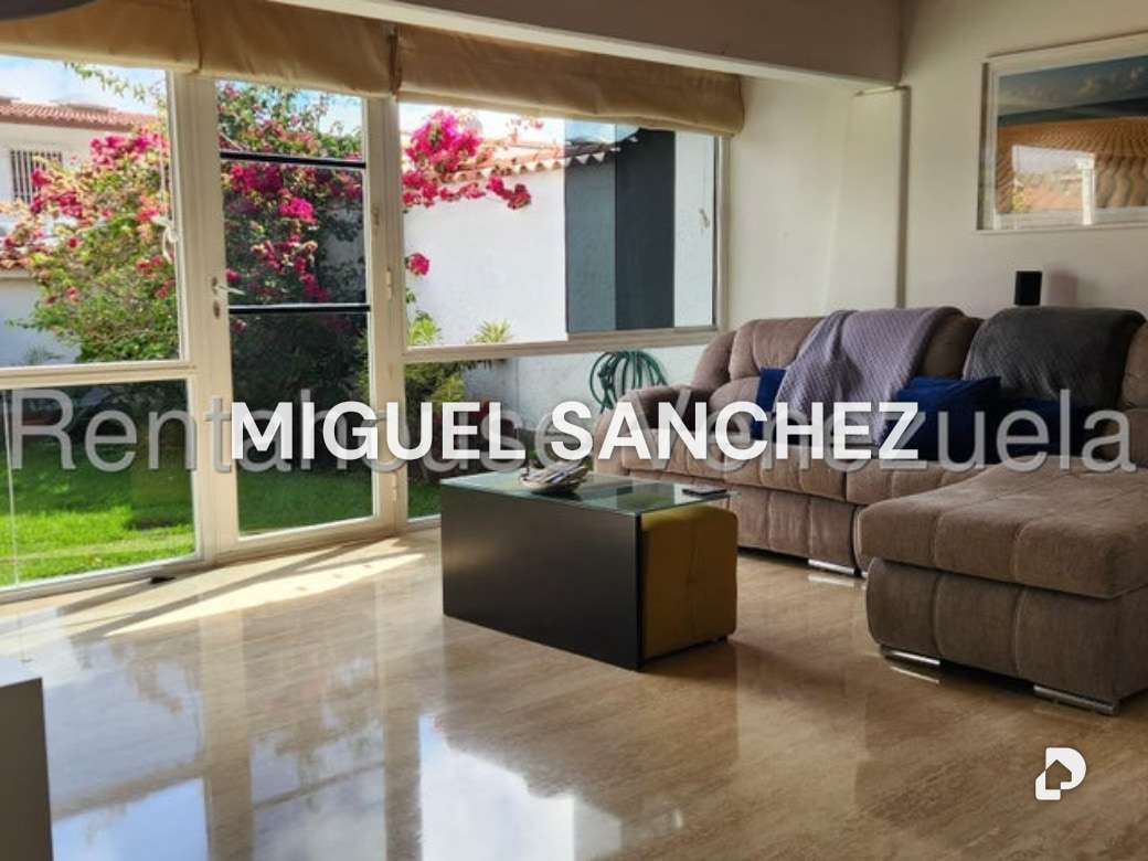 Casa en Alto Prado, Caracas – 4
