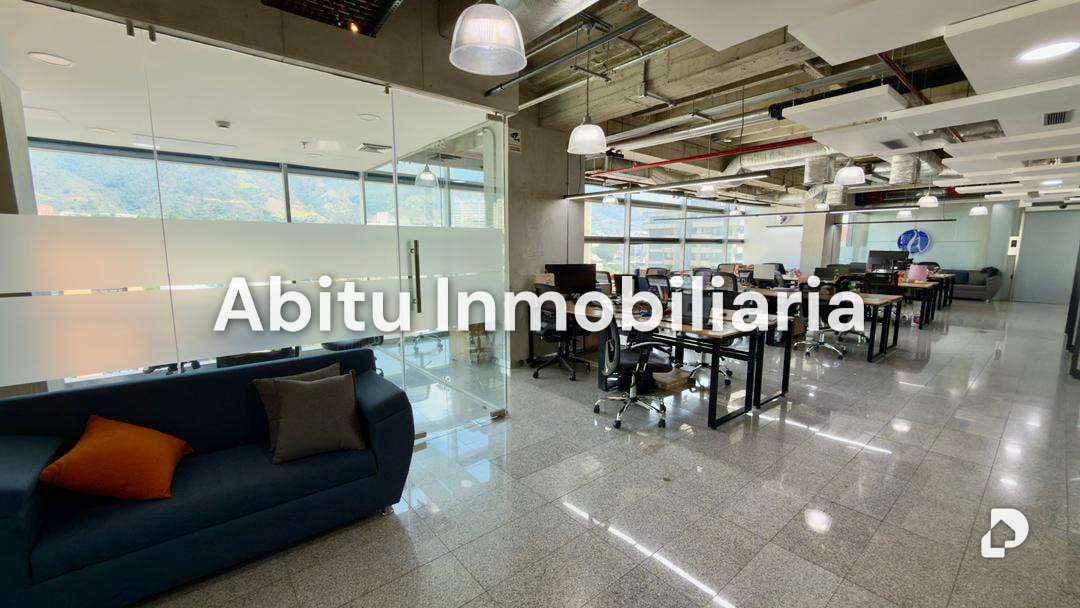 Office in Los Dos Caminos, Caracas – 1