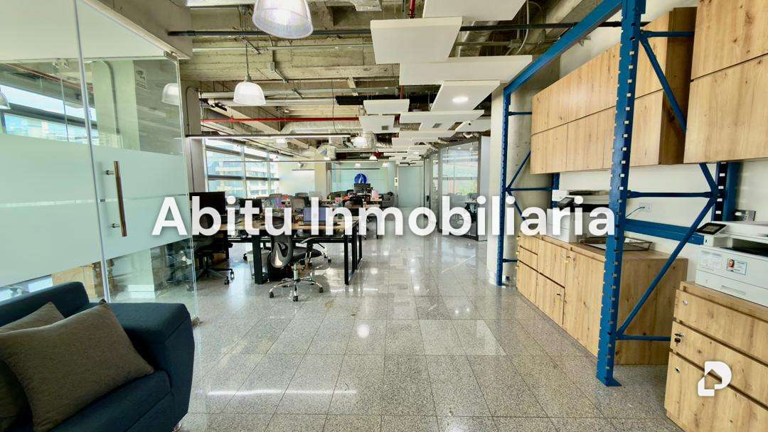 Office in Los Dos Caminos, Caracas – 10