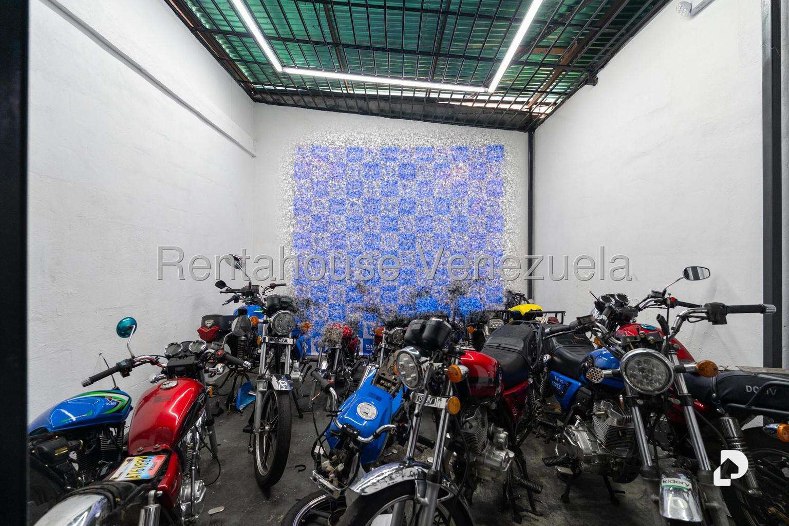 Galpón en La Florida, Caracas – 22